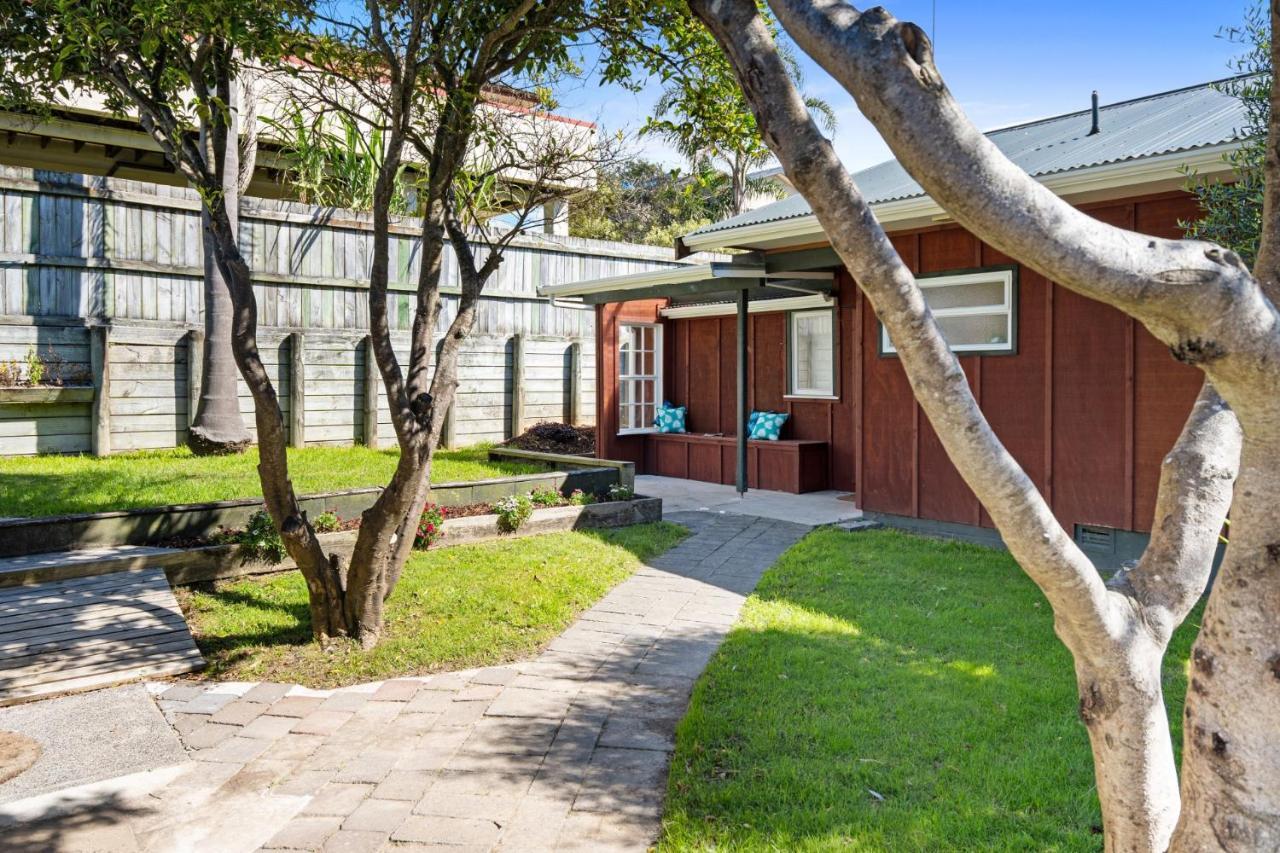 Seaside Chalet Papamoa Exterior photo
